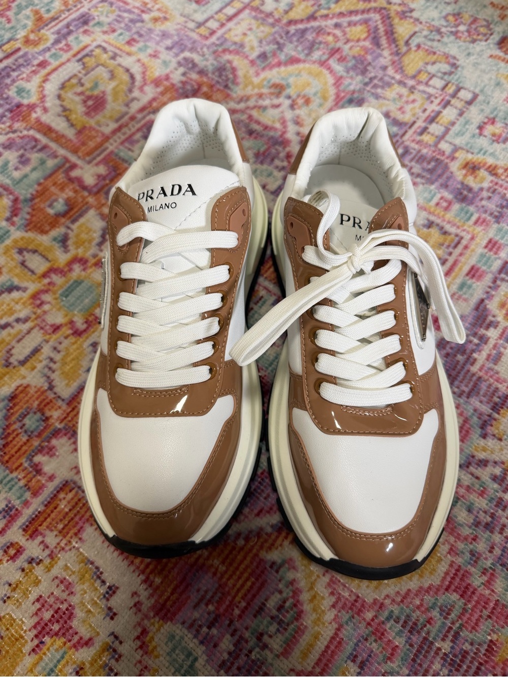 Women’s White and Brown Leather Low-Top Sneakers